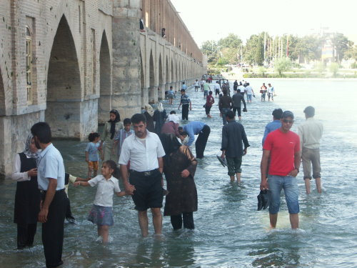 Jeden z mostu v Isfahanu